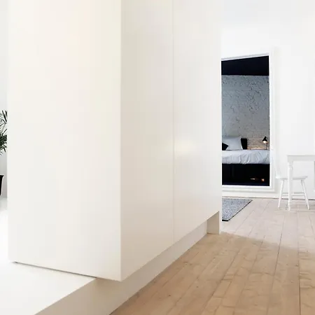 فندق مبيت وإفطار Maison Nationale Flats & أنتويرب